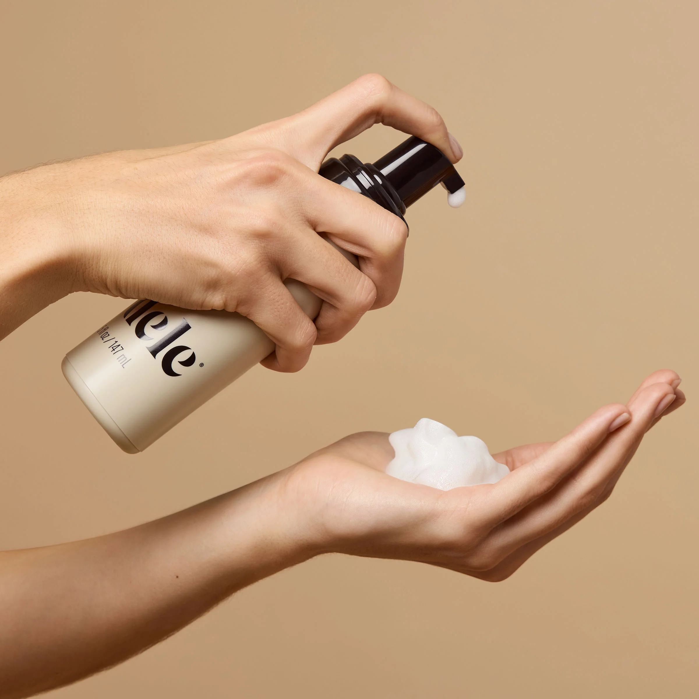 Volumizing Foam - Image 4